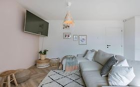 Juan - Stijlvol Appartement Met Uitzicht Op De Kaai