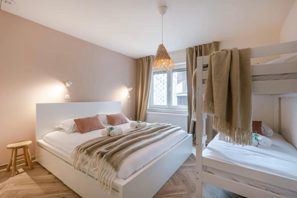 Juan - Stijlvol Appartement Met Uitzicht Op De Kaai Ostende Extérieur photo
